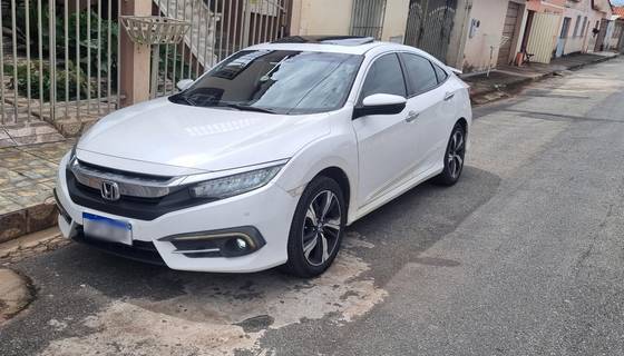 HONDA CIVIC 1.5 16V TURBO GASOLINA TOURING 4P CVT HONDA CIVIC 1.5 16V TURBO GASOLINA TOURING 4P CVT